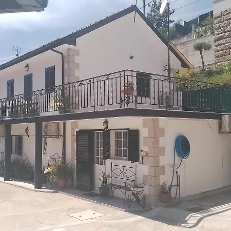בית הארחה Casa Do Eido 4*